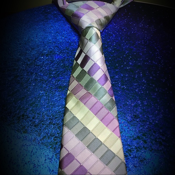 Kenneth Cole Reaction neck tie - Picture 8 of 16